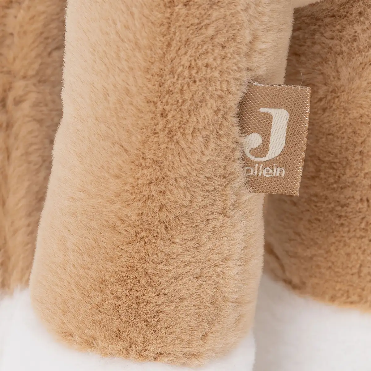 Girafe en peluche